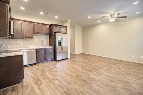 26152 Avenue E A Montgomery TX 77356