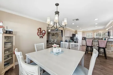 1840 Caroline Street Dickinson TX 77539