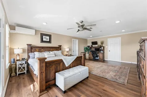 1840 Caroline Street Dickinson TX 77539