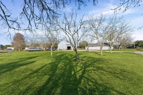 1840 Caroline Street Dickinson TX 77539