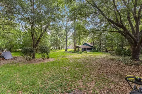 334 Pinehurst Drive Sour Lake TX 77659