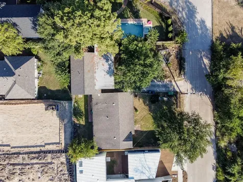 1110 Stude Street Houston TX 77007