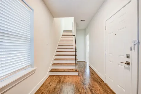 1605 Colorado Street Houston TX 77007