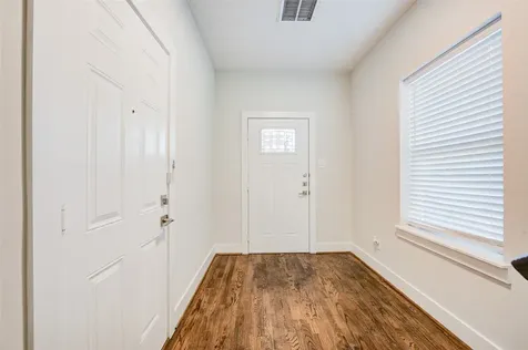 1605 Colorado Street Houston TX 77007