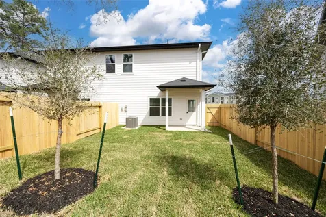 2007 Longmire Villas Court Conroe TX 77304