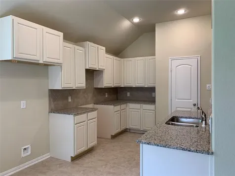 13022 Lazy Lane Willis TX 77318