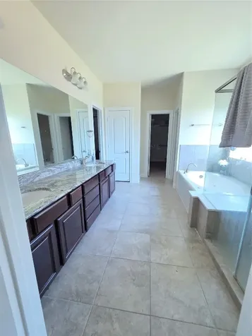 2706 Topaz Cove Lane Iowa Colony TX 77583