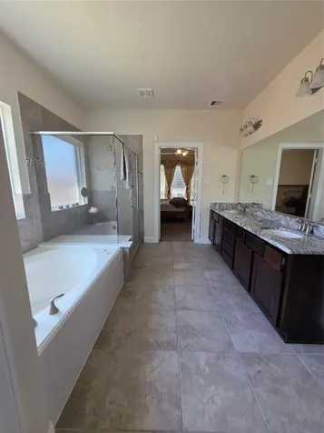 2706 Topaz Cove Lane Iowa Colony TX 77583