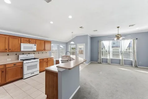 18815 Cluster Oaks Drive Magnolia TX 77355