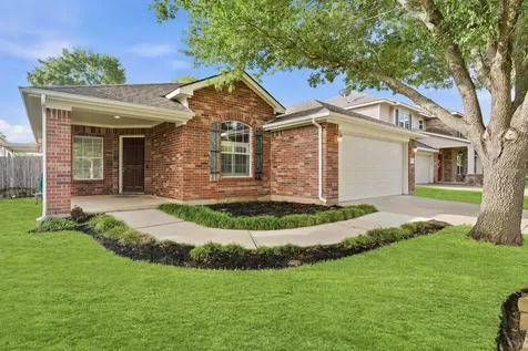 18815 Cluster Oaks Drive Magnolia TX 77355