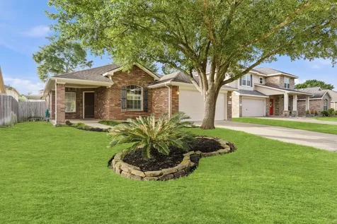 18815 Cluster Oaks Drive Magnolia TX 77355