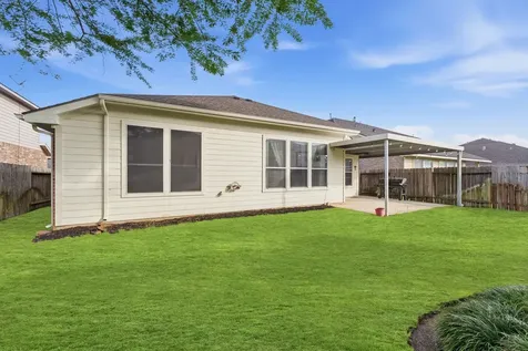 18815 Cluster Oaks Drive Magnolia TX 77355
