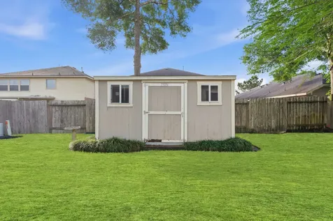 18815 Cluster Oaks Drive Magnolia TX 77355