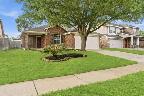 18815 Cluster Oaks Drive Magnolia TX 77355