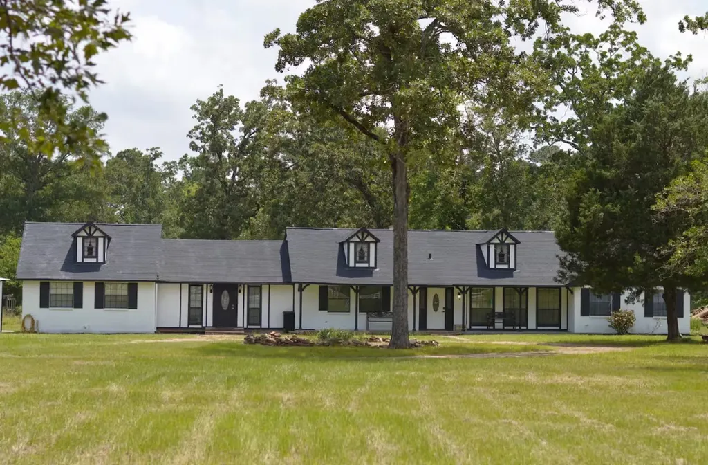 2369 Apache Drive Montgomery TX 77316