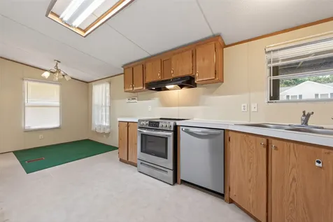 235 Iris Livingston TX 77351