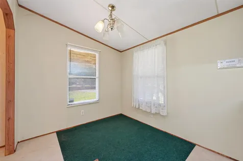235 Iris Livingston TX 77351