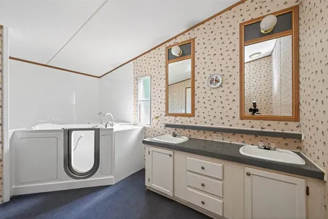 235 Iris Livingston TX 77351