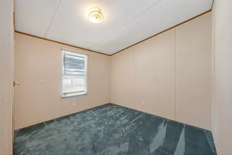 235 Iris Livingston TX 77351