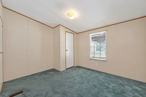 235 Iris Livingston TX 77351