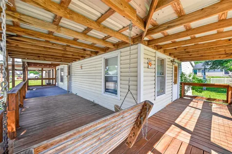 235 Iris Livingston TX 77351