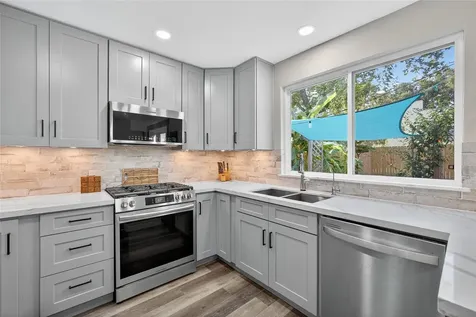 8515 Pool Creek Drive Houston TX 77095