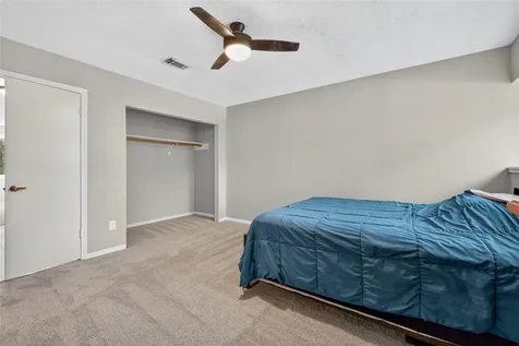 8515 Pool Creek Drive Houston TX 77095