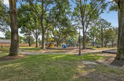 8515 Pool Creek Drive Houston TX 77095