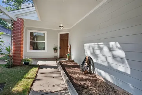 8515 Pool Creek Drive Houston TX 77095