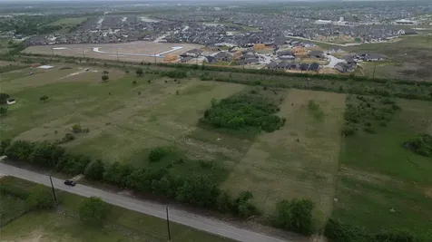 10318 County Road 67 Manvel TX 77578