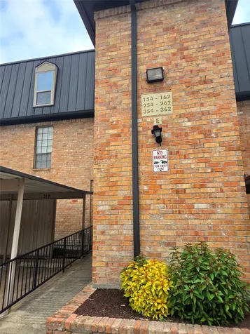 2425 Underwood Street 355 Houston TX 77030