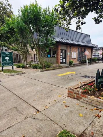 2425 Underwood Street 355 Houston TX 77030