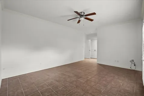 6118 Tyne Street Houston TX 77007