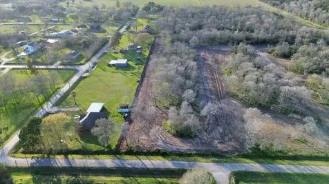 Lot 5 Guadalupe Street Sealy TX 77474