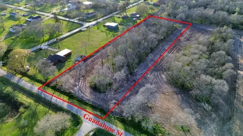 Lot 5 Guadalupe Street Sealy TX 77474