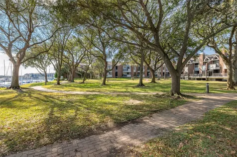 1801 Enterprise Avenue League City TX 77573