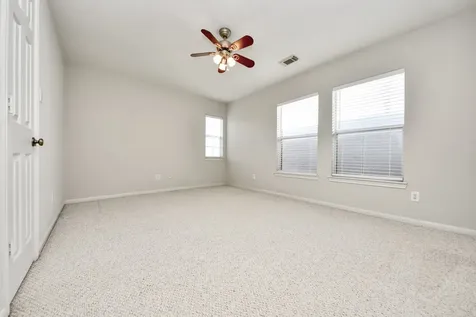 5346 Hidalgo Street Houston TX 77056