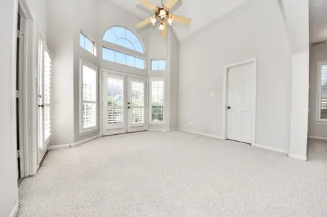 5346 Hidalgo Street Houston TX 77056