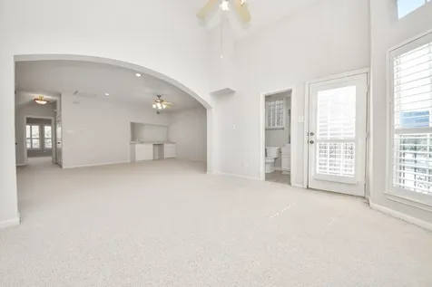 5346 Hidalgo Street Houston TX 77056