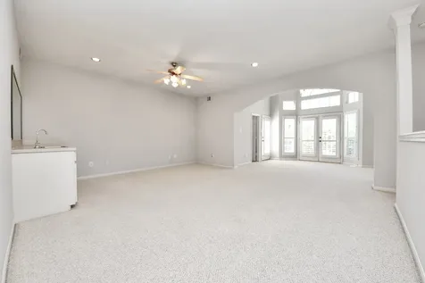 5346 Hidalgo Street Houston TX 77056