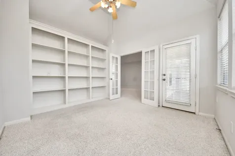 5346 Hidalgo Street Houston TX 77056