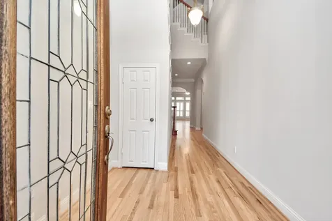 5346 Hidalgo Street Houston TX 77056