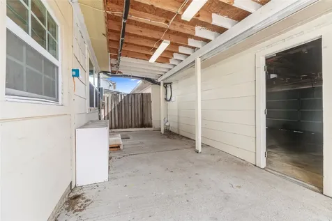 6517 S Briar Bayou Drive Houston TX 77072