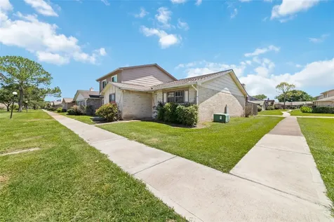 6517 S Briar Bayou Drive Houston TX 77072
