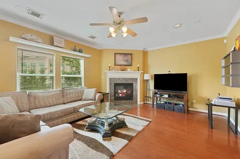 6107 S Arrowana Lane Houston TX 77036