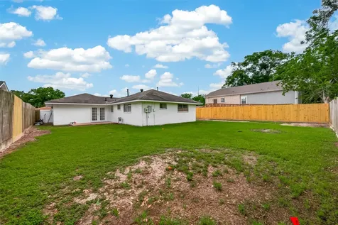 6311 Tall Willow Drive Houston TX 77088