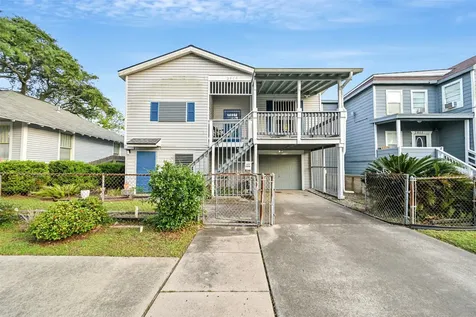 2809 Bernardo De Galvez Avenue Galveston TX 77550