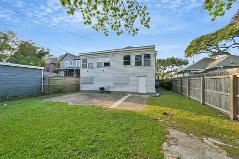 2809 Bernardo De Galvez Avenue Galveston TX 77550