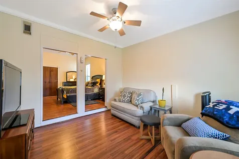 2809 Bernardo De Galvez Avenue Galveston TX 77550