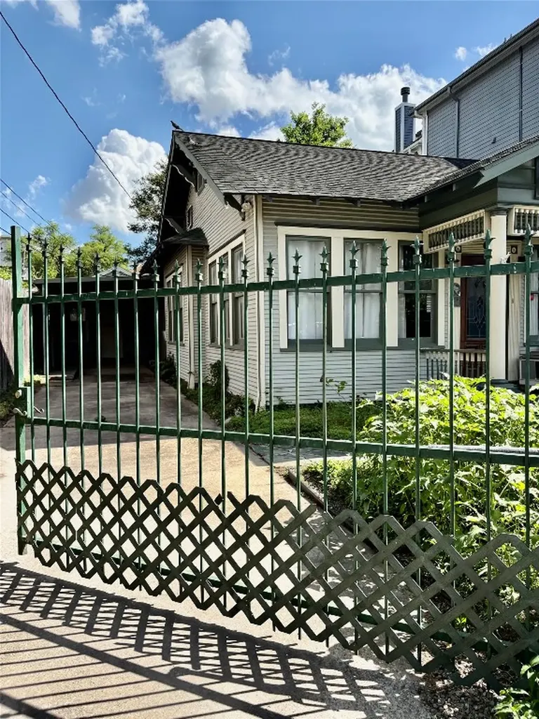 1407 Nevada Street Houston TX 77006